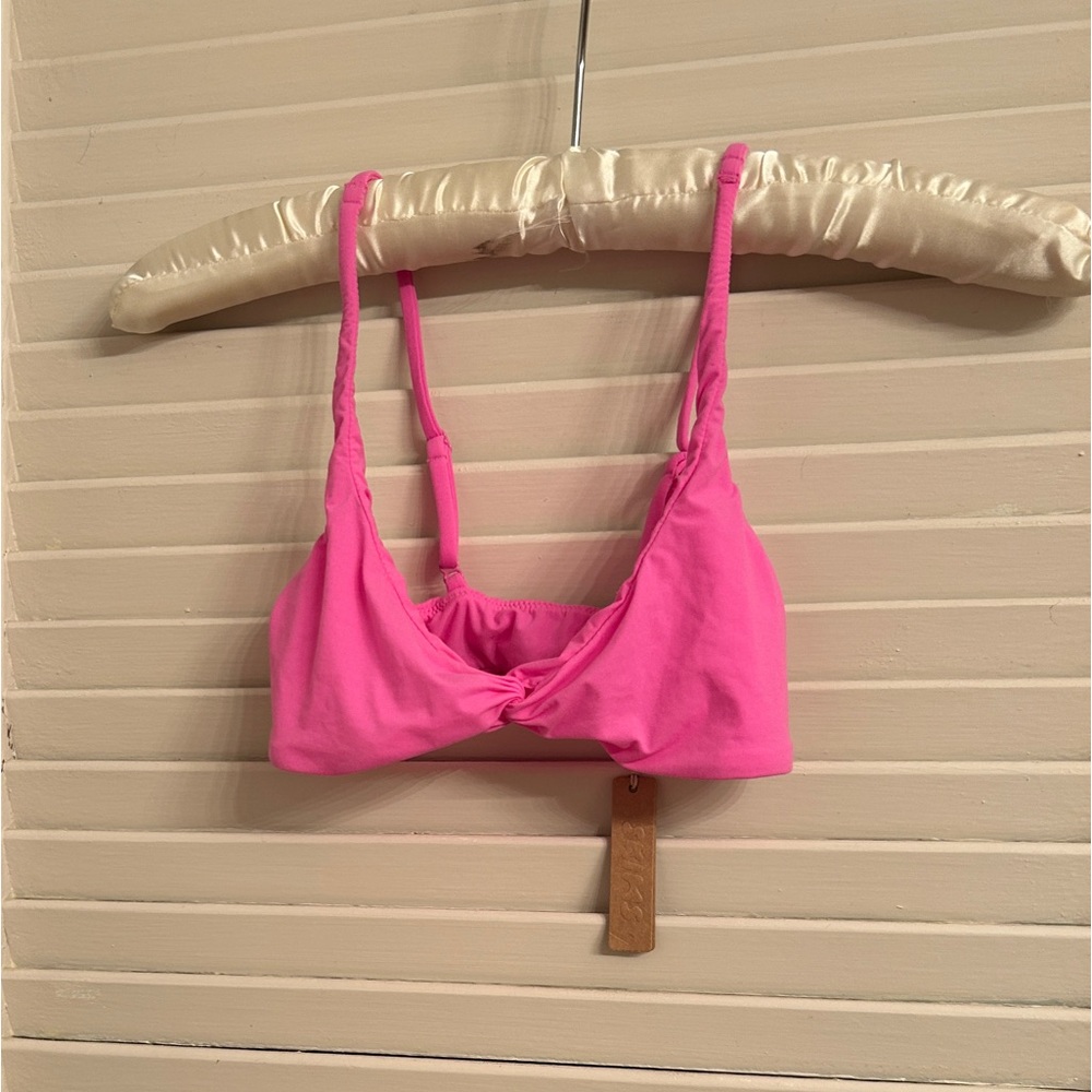 Skims Fits Everybody Skimpy Scoop Bralette Neon Orchid